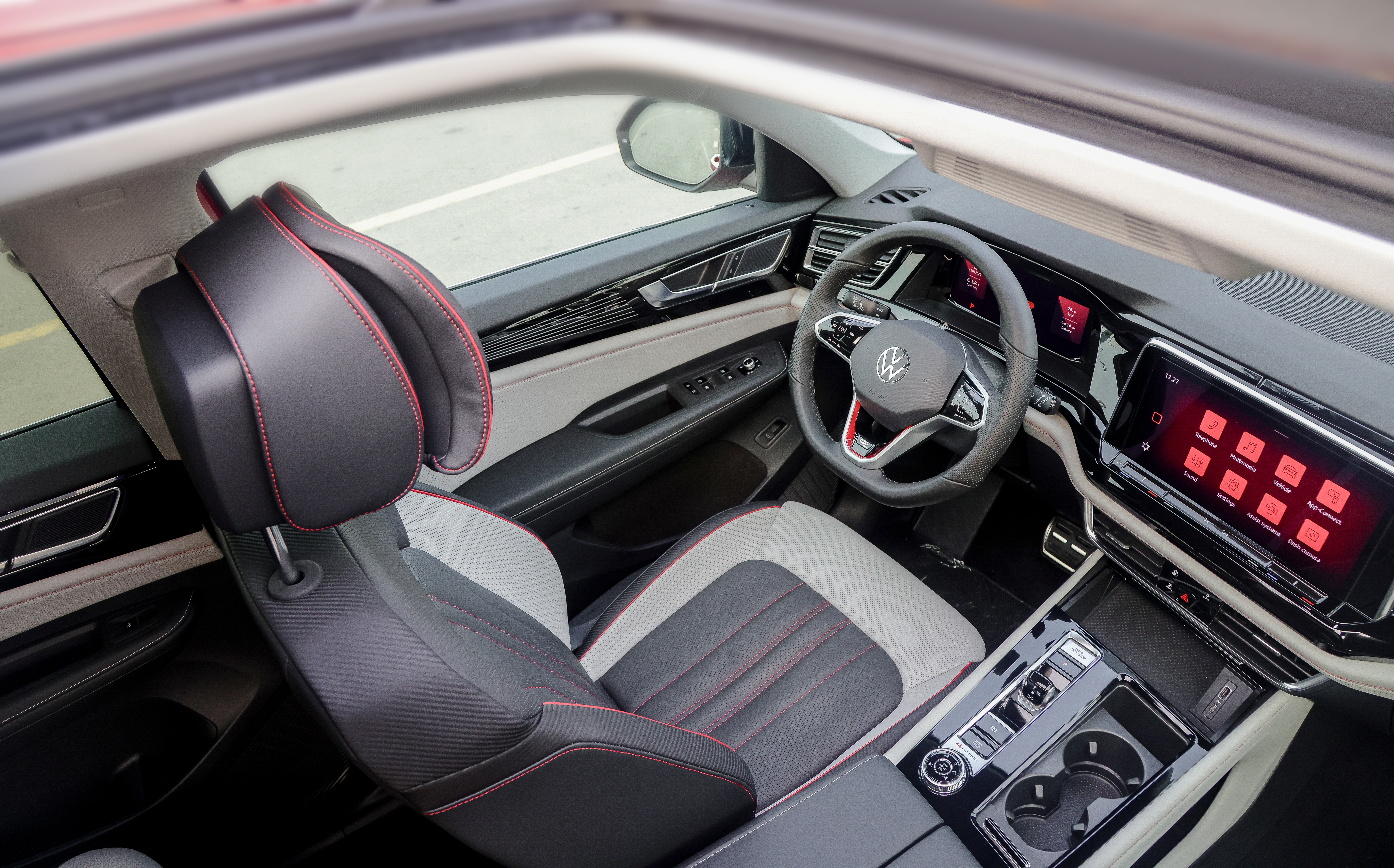 Nội thất Teramont X.JPG