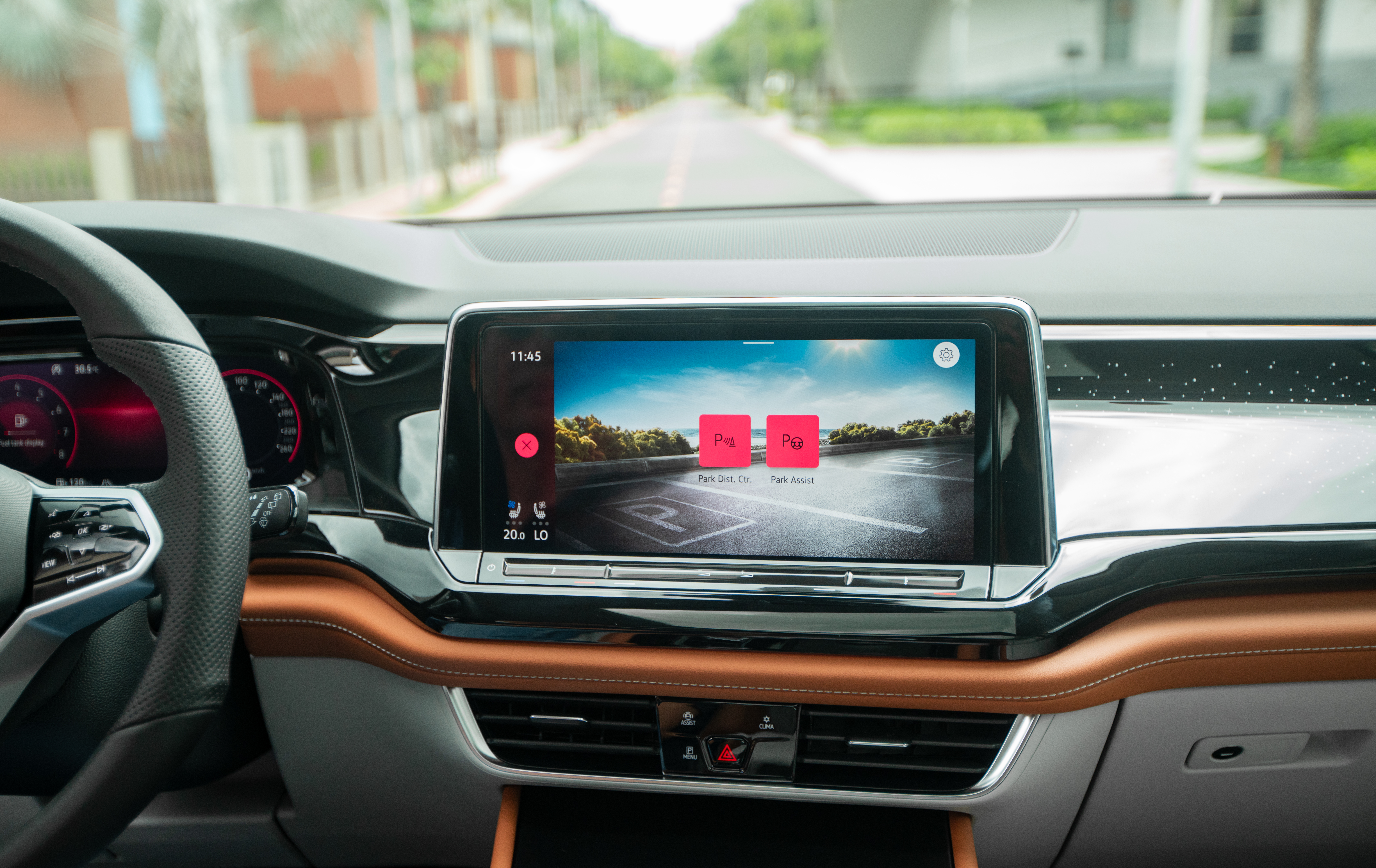 Hình minh họa: Màn hình giải trí đa chức năng 12 inch