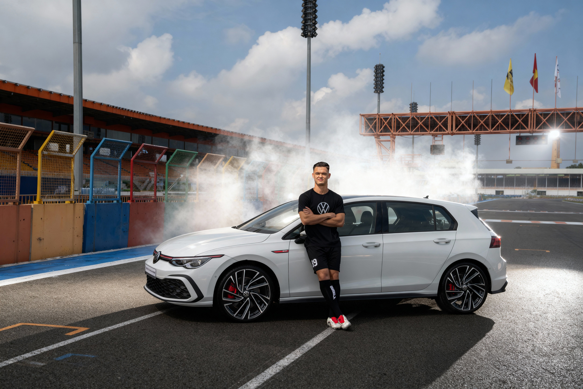 Hình ảnh minh họa: Golf 2.0 TSI GTI Lite