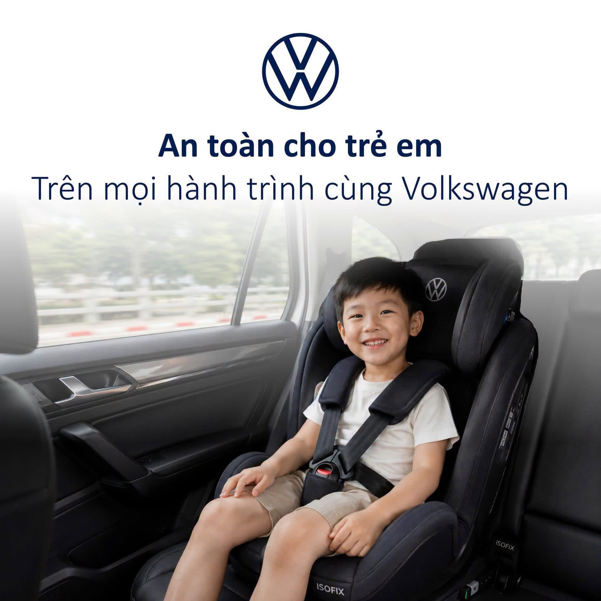 Tin nổi bật: Tập cho trẻ ngồi ghế an toàn trên ô tô: Càng sớm càng tốt